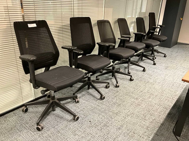 Interstuhl bureaustoel (6x) - afbeelding 7 van  8