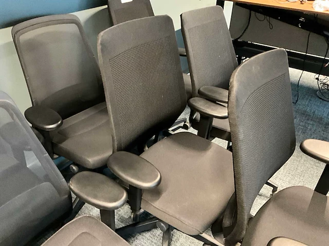 Interstuhl bureaustoel (7x) - afbeelding 5 van  9