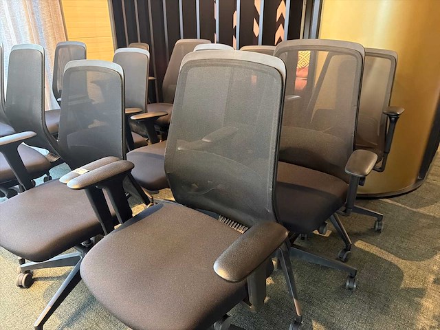 Interstuhl bureaustoel (verstelbaar) (13x) - afbeelding 2 van  6