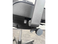 Interstuhl joyceis3 - ergonomische bureaustoel - afbeelding 10 van  12