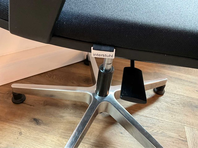 Interstuhl movv - vergaderstoel (6x) - afbeelding 4 van  5