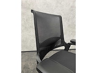 Interstuhl movy - ergonomische bureaustoel zwart - afbeelding 7 van  19