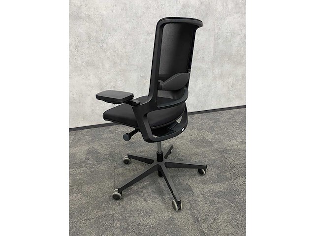 Interstuhl movy - ergonomische bureaustoel zwart - afbeelding 12 van  19