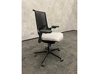 Interstuhl movy - ergonomische bureaustoel - afbeelding 9 van  11