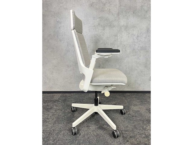 Interstuhl movyis3 - ergonomische bureaustoel - afbeelding 6 van  12