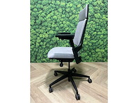 Interstuhl movyis3 - ergonomische bureaustoel - afbeelding 9 van  11