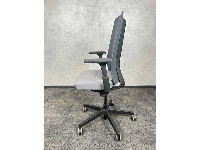 Interstuhl pureis3 - ergonomische bureaustoel - afbeelding 11 van  11