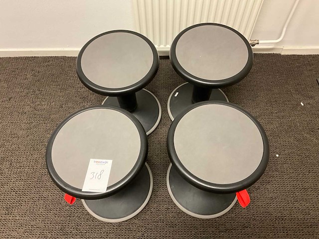 Interstuhl up kruk (4x) - afbeelding 2 van  3