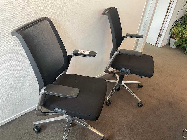 Interstuhl vintage bureaustoel (2x) - afbeelding 2 van  3