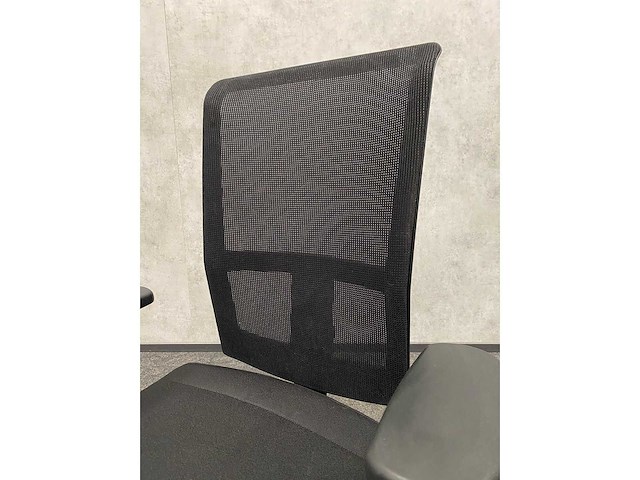 Interstul - ergonomische bureaustoel - afbeelding 7 van  16