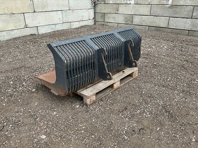Intertech riekbak 1600mm met inlegvel voorzetapparatuur - afbeelding 5 van  10