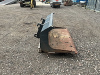 Intertech riekbak 1600mm met inlegvel voorzetapparatuur - afbeelding 8 van  10