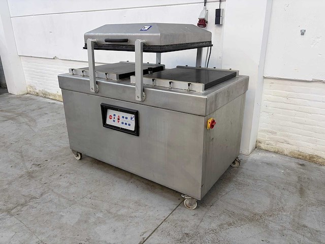 Intervac - 2009 - inv 11 11 - vacuümmachine - afbeelding 1 van  9