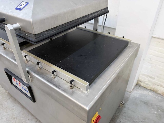 Intervac - 2009 - inv 11 11 - vacuümmachine - afbeelding 4 van  9