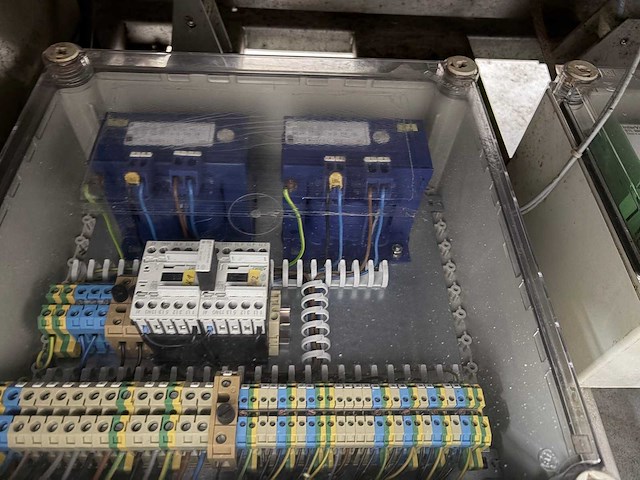 Intervac - 2009 - inv 11 11 - vacuümmachine - afbeelding 8 van  9