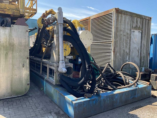Interwell hydraulische boorinstallatie - afbeelding 13 van  29