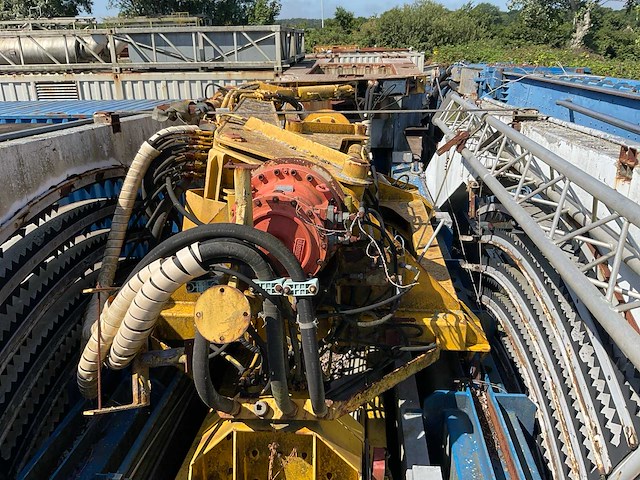 Interwell hydraulische boorinstallatie - afbeelding 23 van  29