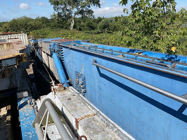 Interwell hydraulische boorinstallatie - afbeelding 12 van  12