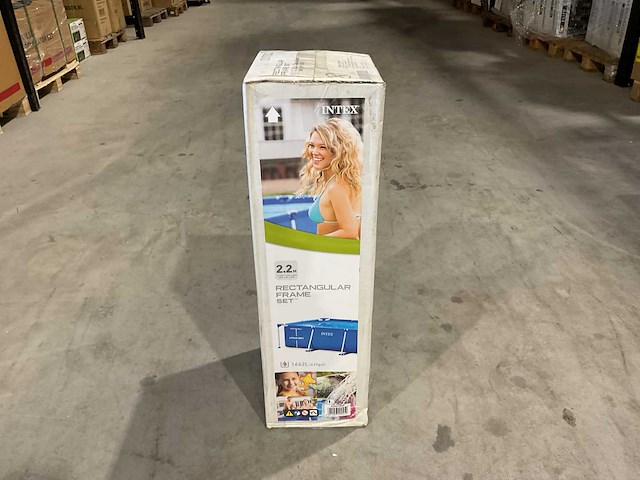 Intex 28270np 2,2m opzetzwembad - afbeelding 1 van  4