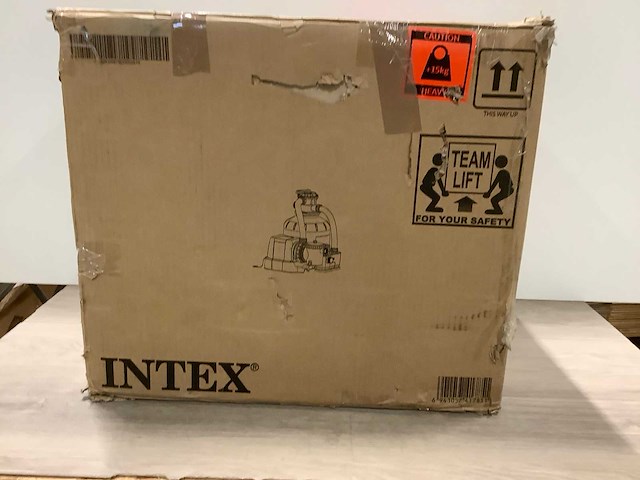 Intex krystal clear 6m3 zandfiltersysteem - afbeelding 2 van  4