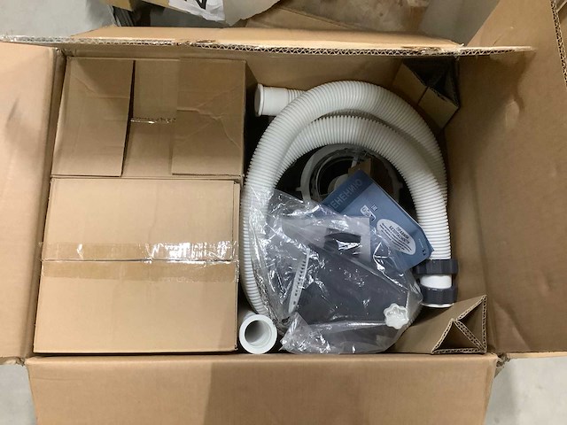 Intex krystal clear 6m3 zandfiltersysteem - afbeelding 4 van  4