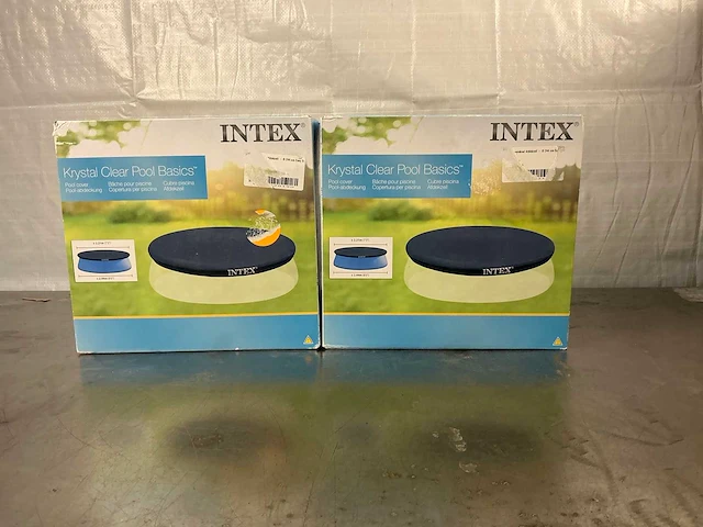 Intex zwembad afdekzeil 244cm intex (2x) - afbeelding 1 van  4