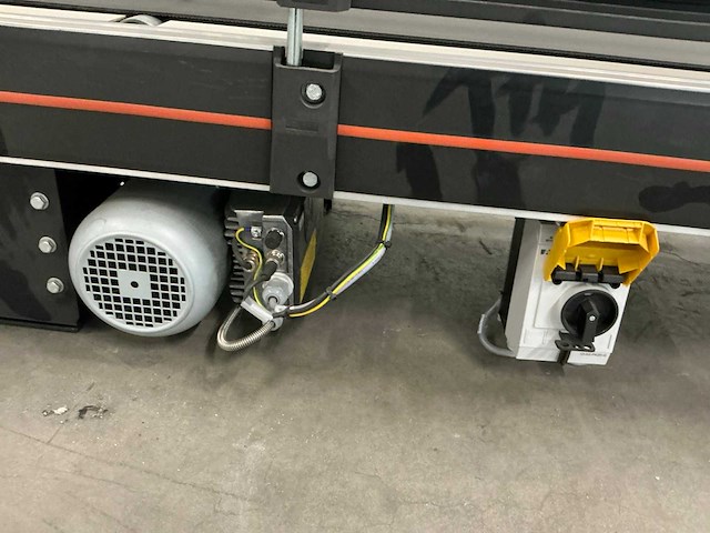 Inther transportband+verstelbare zijgeleiding - afbeelding 6 van  6