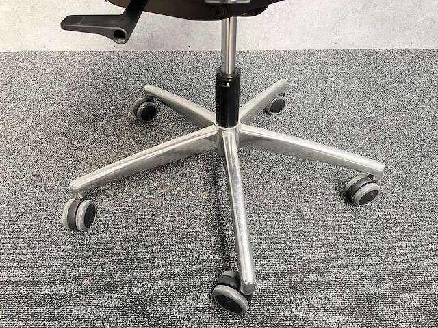 Intooffice - ergonomische bureaustoel - afbeelding 2 van  15