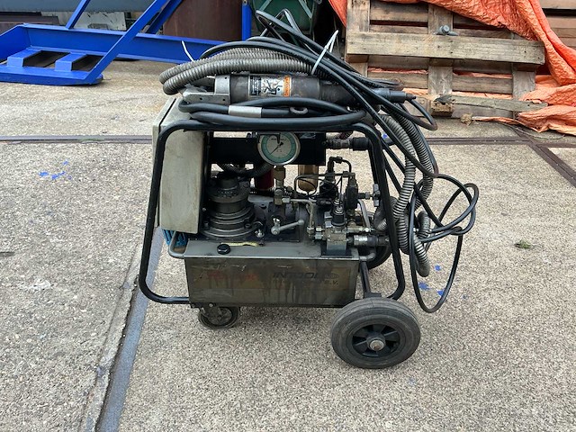 Intool international - airetool - hydraulische pijptrekker / tube puller - afbeelding 11 van  14