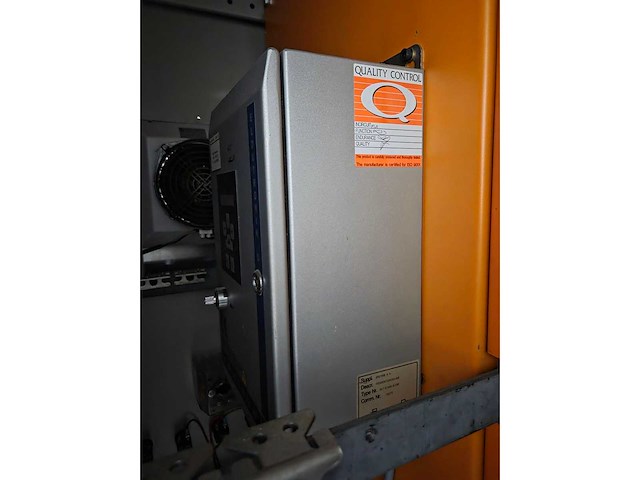 Intop - 1981 - cp - polijstfreesmachine - afbeelding 32 van  52