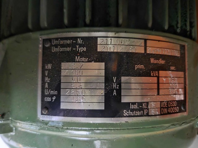 Intop - 1981 - cp - polijstfreesmachine - afbeelding 38 van  52