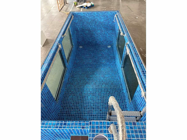Intorelax 6 m (20 ft) container zwembad met ramen - afbeelding 11 van  12