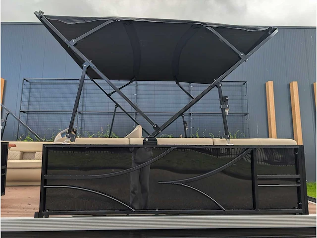 Intorelax boats 5,8x2,3 m 8/12 persoons boot consoleboot / pontonboot - afbeelding 20 van  97