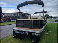 Intorelax boats 5,8x2,3 m 8/12 persoons boot consoleboot / pontonboot - afbeelding 31 van  97