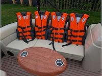 Intorelax boats 5,8x2,3 m 8/12 persoons boot consoleboot / pontonboot - afbeelding 76 van  97