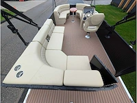 Intorelax boats 5,8x2,3 m 8/12 persoons boot consoleboot / pontonboot - afbeelding 22 van  103