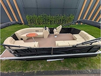 Intorelax boats 5,8x2,3 m 8/12 persoons boot consoleboot / pontonboot - afbeelding 41 van  58