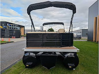 Intorelax boats 5,8x2,3 m 8/12 persoons boot consoleboot / pontonboot - afbeelding 30 van  82