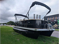 Intorelax boats 5,8x2,3 m 8/12 persoons boot consoleboot / pontonboot - afbeelding 53 van  82