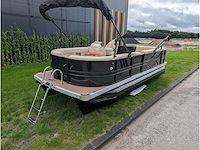 Intorelax boats 5,8x2,3 m 8/12 persoons boot consoleboot / pontonboot - afbeelding 45 van  82