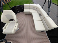 Intorelax boats 5,8x2,3 m 8/12 persoons boot consoleboot / pontonboot - afbeelding 38 van  64
