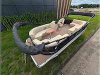 Intorelax boats 5,8x2,3 m 8/12 persoons boot consoleboot / pontonboot - afbeelding 4 van  95