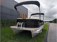 Intorelax boats 5,8x2,3 m 8/12 persoons boot consoleboot / pontonboot - afbeelding 5 van  95