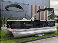 Intorelax boats 5,8x2,3 m 8/12 persoons boot consoleboot / pontonboot - afbeelding 1 van  95