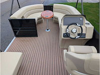 Intorelax boats 5,8x2,3 m 8/12 persoons boot consoleboot / pontonboot - afbeelding 85 van  95