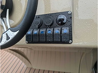 Intorelax boats 5,8x2,3 m 8/12 persoons boot consoleboot / pontonboot - afbeelding 28 van  95
