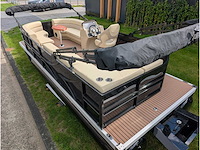 Intorelax boats 5,8x2,3 m 8/12 persoons boot consoleboot / pontonboot - afbeelding 12 van  43
