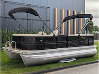Intorelax boats 5,8x2,3 m 8/12 persoons boot consoleboot / pontonboot