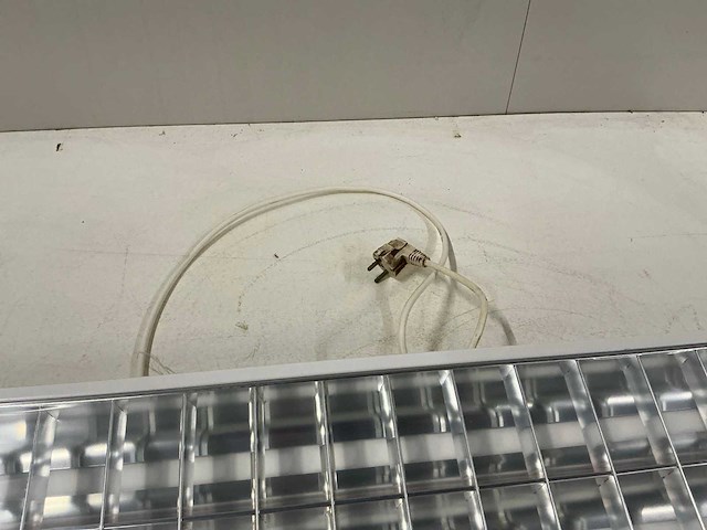 Intra lighting demis mp 2x35w eb (8x) “ongebruikt” - afbeelding 4 van  4