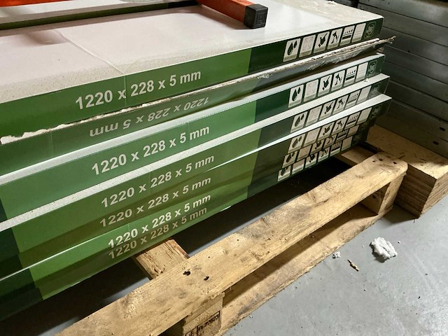 Intra rigid clic laminaatvloer - afbeelding 4 van  5